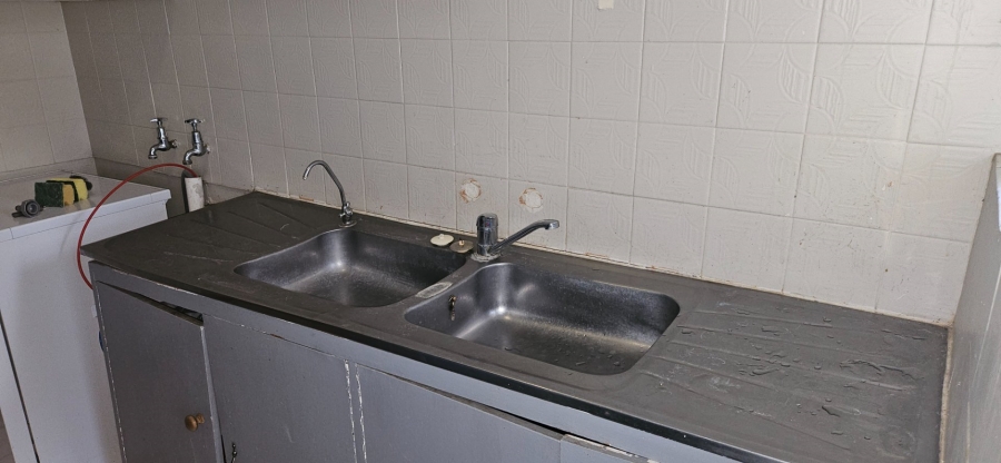 5 Bedroom Property for Sale in Universitas Free State